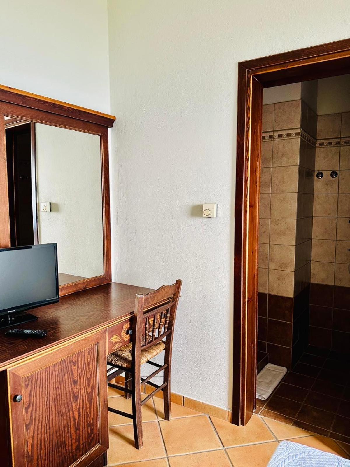 Hotel Stilvi à Tsagkarada Extérieur photo