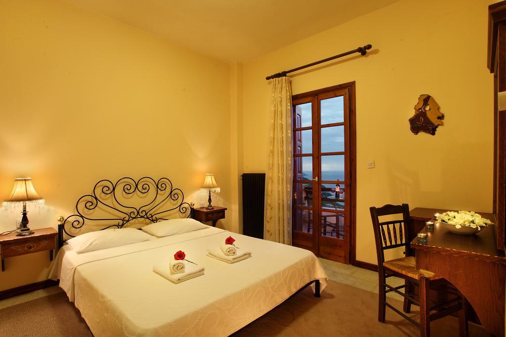Hotel Stilvi à Tsagkarada Extérieur photo